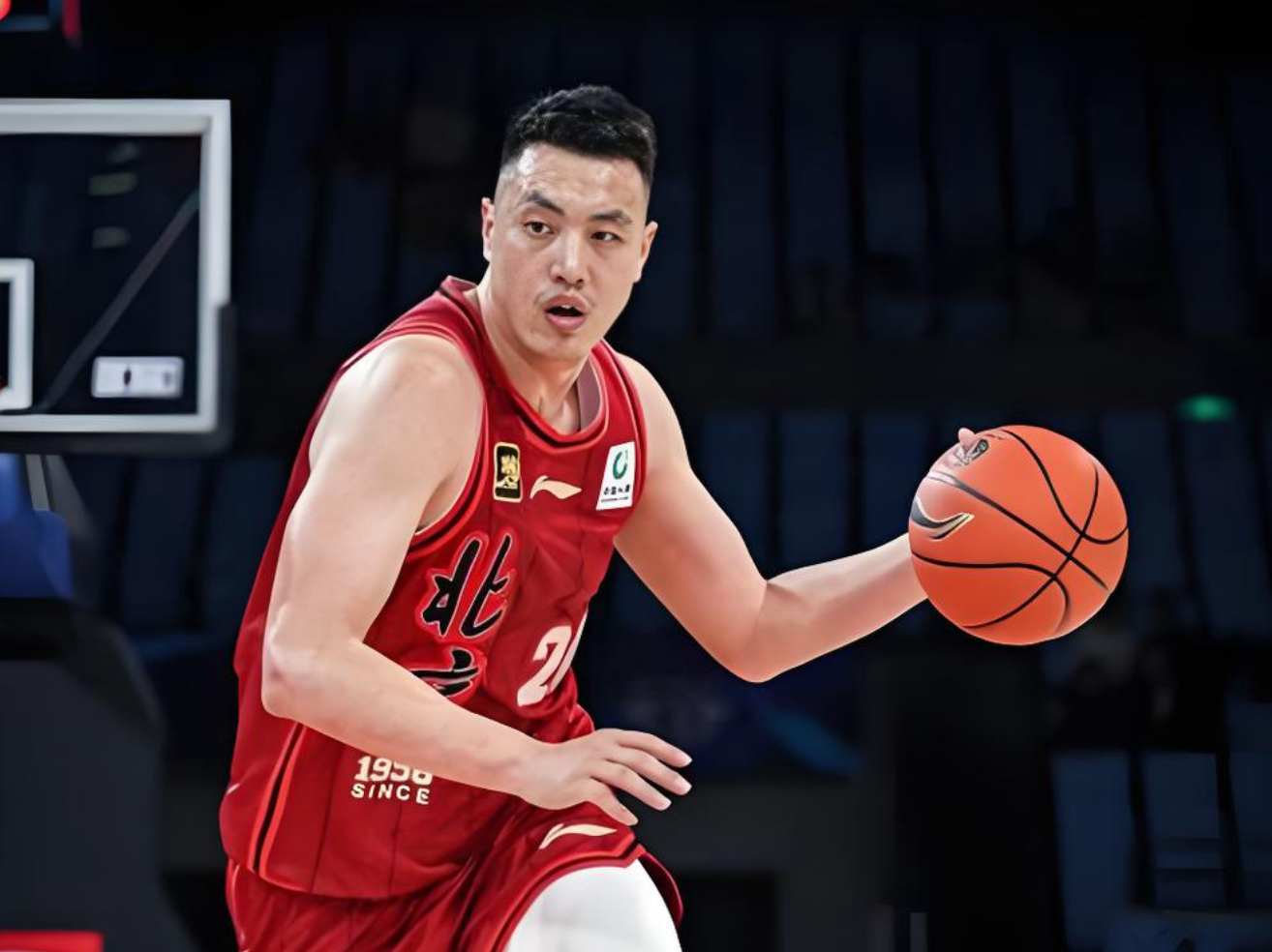 星空体育app下载-输给上海19分！揪出3大“废柴”，坑惨了北京队